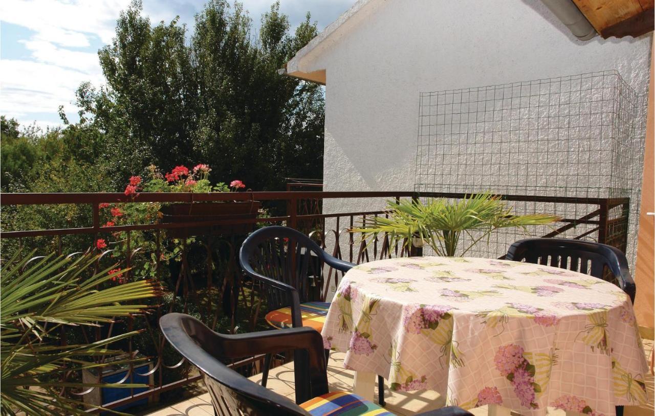 Nice Apartment In Pula With Wifi Exterior foto