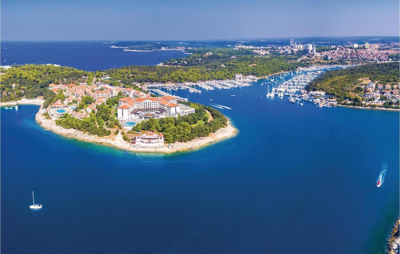 Nice Apartment In Pula With Wifi Exterior foto